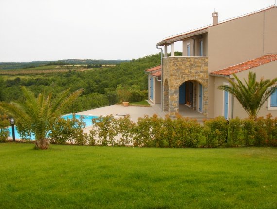 Gardens of Istrian villas in Baredine